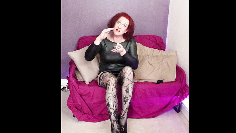 Mistress Jodie May: Унижение маленького члена