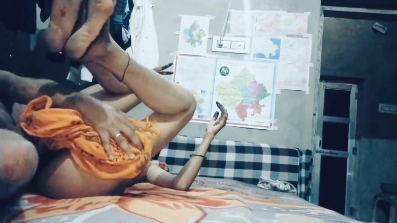 CHOUDHARYJAAN: I Fucked My Friend in My Room