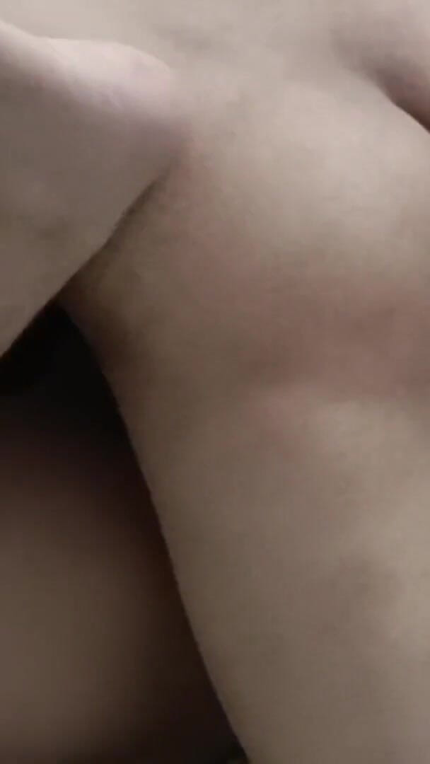 Sexgarl84: Chut Chaati aur phir khub chudi 印地语 mms