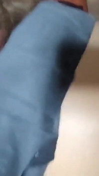 Studentka techniky! Opravdu to má rád! Můj spolužák to rád dělá bez kondomu! Domácí amatérské video!