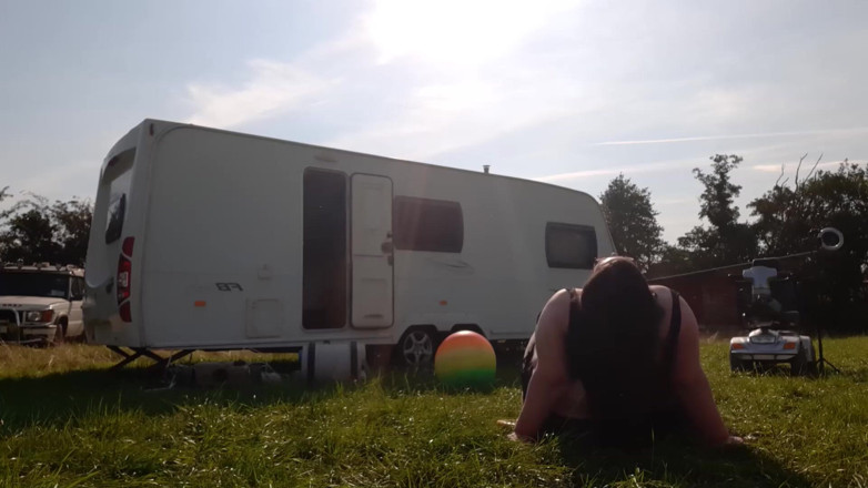 SSBBWLadyBrads: Outdoor games more fun