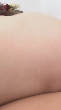 Mina Sakura Seducente Figa Esibizione Dalla Moglie Sexy Vicina