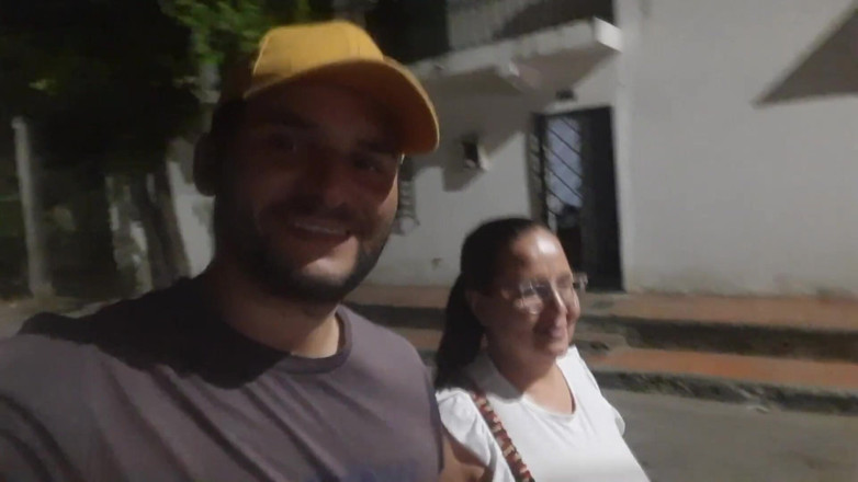 LatinMilf: 보지 안에 큰 자지에게 따먹히는 것을 확신하는 미시 여자