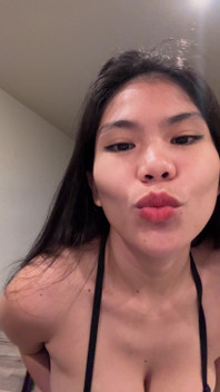 Cute Asian Mia Vine Dancing