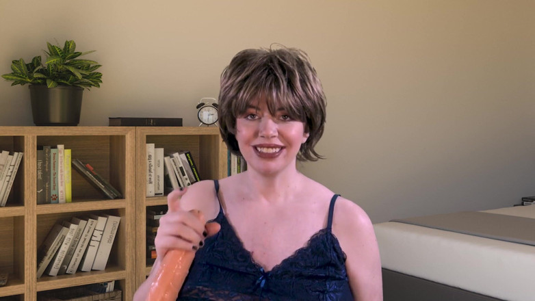 Lovely Lilith: La milf del quartiere adorabile lilith