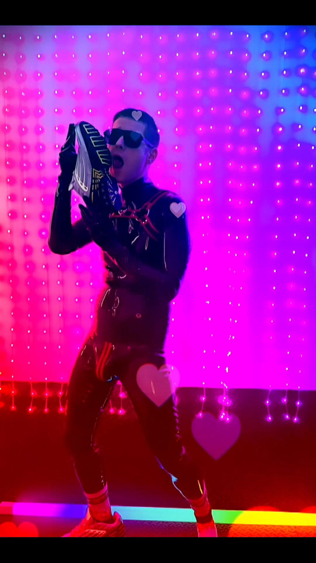 Vide Clip Outtake (Roman Heart)