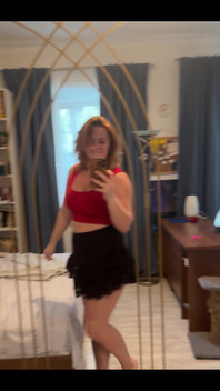 Can You Help Me? What Look Should I Choose for a Walk in the Park?