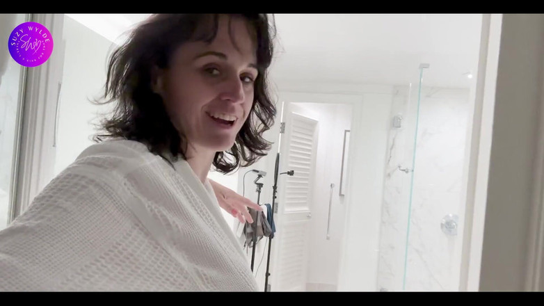 Suzy Wylde: suzy wylde的生日惊喜！