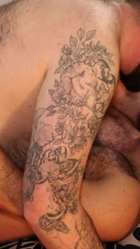 Polla muscular, oso follable a pelo