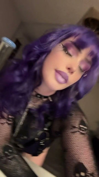Pretty Face & a Fat Ass