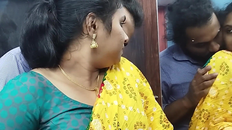 Vaishnavysharunraj: Kerala Girl 반 사리 제거와 핫한 로맨스 빨기