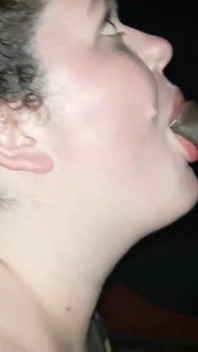 Youngenglishbbw - succhiando un bbc Nata4sex all'aperto mi sbatte il culo
