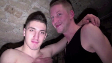 FRENCH PORNSTARS FUCKERS: Matt Kenedy bị con cu to của Hugo đụ