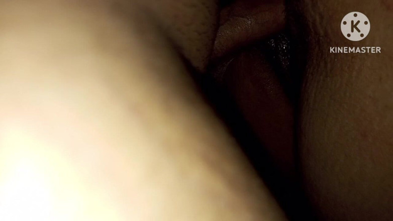 Lubnawife: Lahore esposa tiene sexo con novio en su habitación
