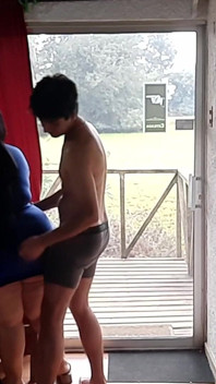 Mamă sexy mare și frumoasă se bucură, doar pentru fani cu încetinitorul