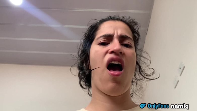 NamiQsein: Azgın üvey kız kardeşim yarağıma biniyor!!