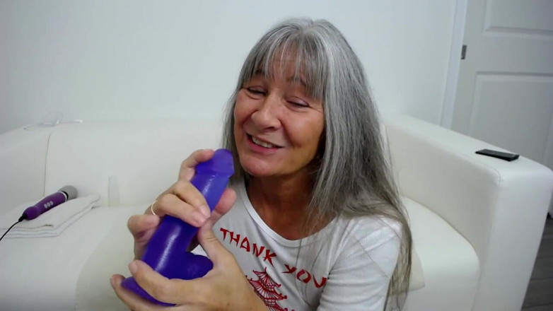 Leilani Lei: Кам-шоу 1