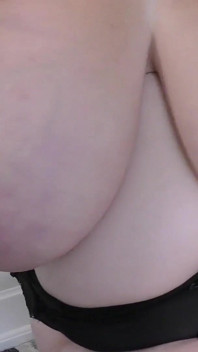 Prachtige bbw babe enorme tieten Georgina