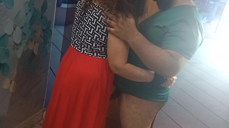 aliabegum: Ze zei baby Choddo Mujhe in Hind