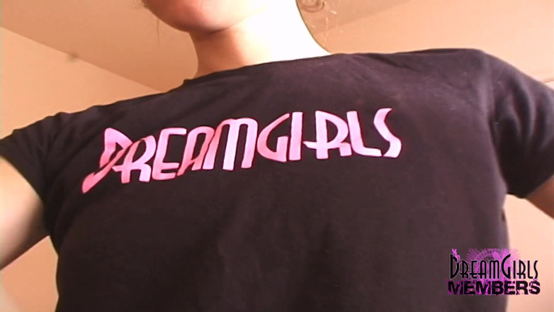 Dream Girls: Food Porn With Sexy College Chick