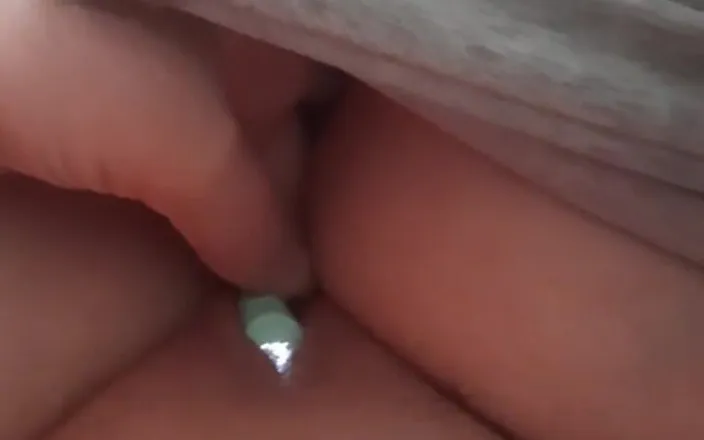 Mahca: I Got a Flashlight up My Pussy