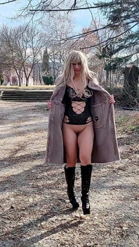 The Little Whore in the Park