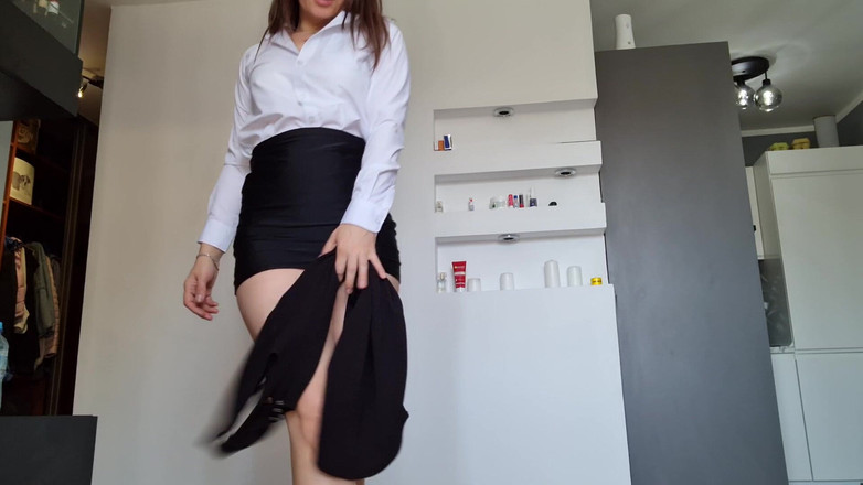 Adele Amber: Sexy kleid und high Heels