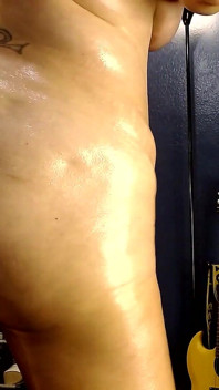Stor jiggly oljad röv skakar studs Clench