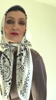 Lady Victoria Valente Shows Elegant, Colorful Silk Scarves