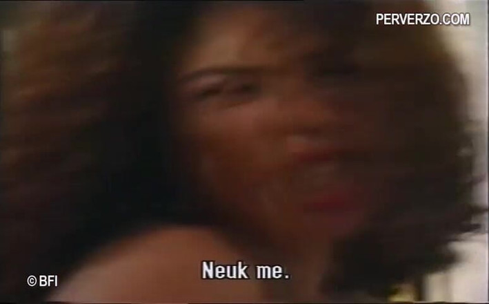 Wifes addicted to BBC: Büyük memeli sürtükler sikilmeyi seviyor - dvd