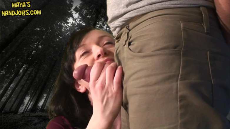 Mayashandjobs: Jerking in dark woods