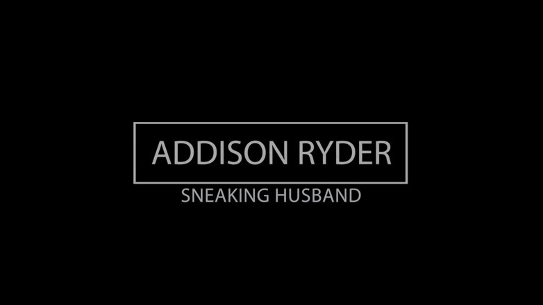 Cum Eating Cuckolds: Addison ryder diam-diam suaminya sambil ditonton suaminya dari belakang tirai