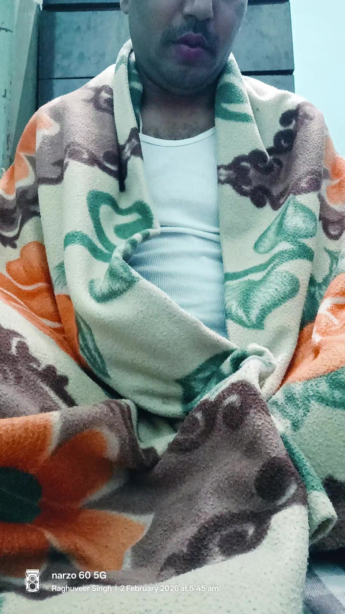 Rajasthani-old-lover: Desi masturbiert