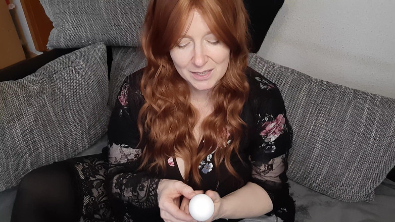 Curly_Dreams: Kto Jest Pierwszy? Ty Czy Ja?