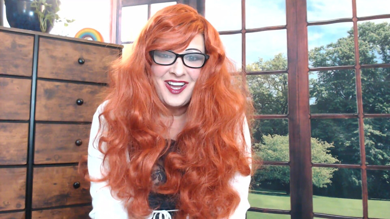 Abby Anna: Transforming Nerdy Red Headed Stepdaughter