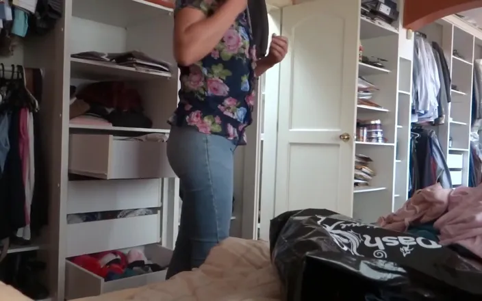 Ardientes69: For the First Time I Allow My Stepson to Cum...