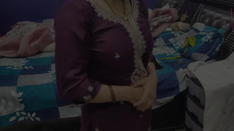 Amrita505: 德西印度夫妇性爱视频，素人风格的浪漫性爱视频泄露