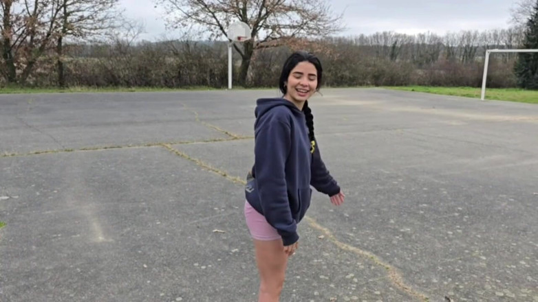 Passionsecret07: My Neighbor Had Never Ridden Kite Skates and Ended up...