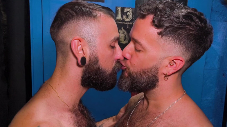 Rober_go: Fucked &amp; Cum Covered