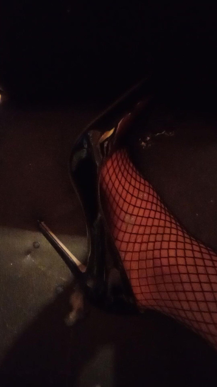 Georgia cross: Büyük yarak boşalması