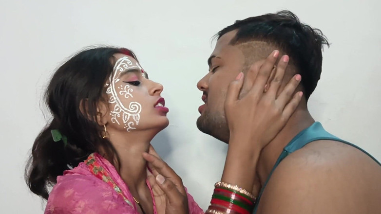 lust of milf: The Couple Ran Away From Home and Married the Wife,...