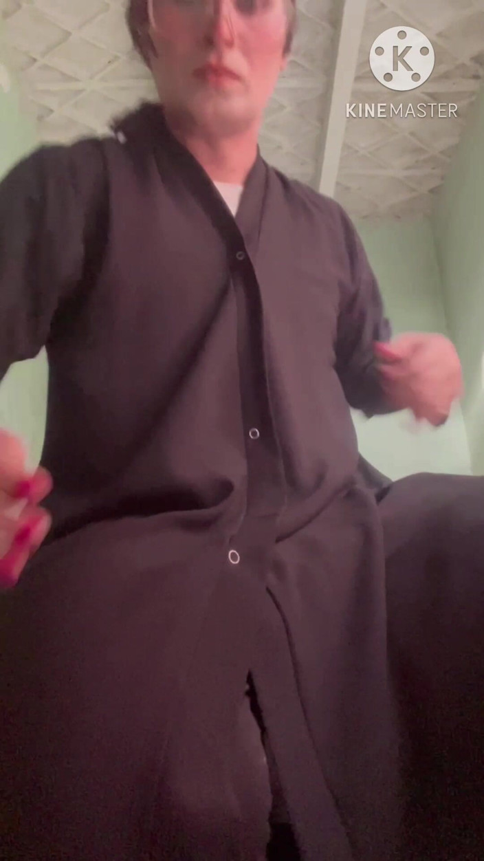 Apple00001: My Pink-foot Job