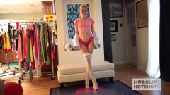 HookUp HotShot-BTS: Bts - timida Jessie Saint este dependentă de futaiul lui Bryan...