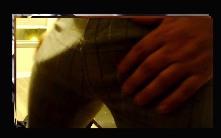 Dick Pants: 膨らんだパンツのコンピレーションビデオ