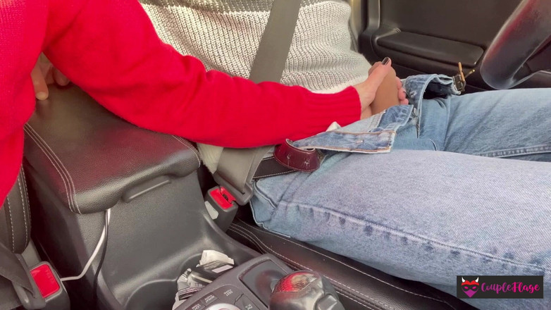 Coupleflage: Na dálnici donutím řidiče Uberu udělat se