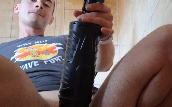 The college boy: Acest masturbator automat a supt toată sperma de la mine -...