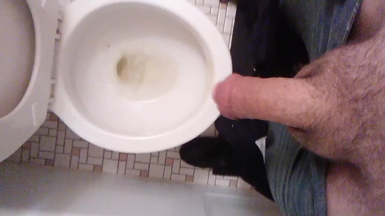 LilTaste: POV, pipi et humour de référence