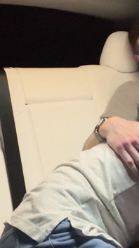 Ich Gebe Meinem Stiefbrust Einen Blowjob Im Auto