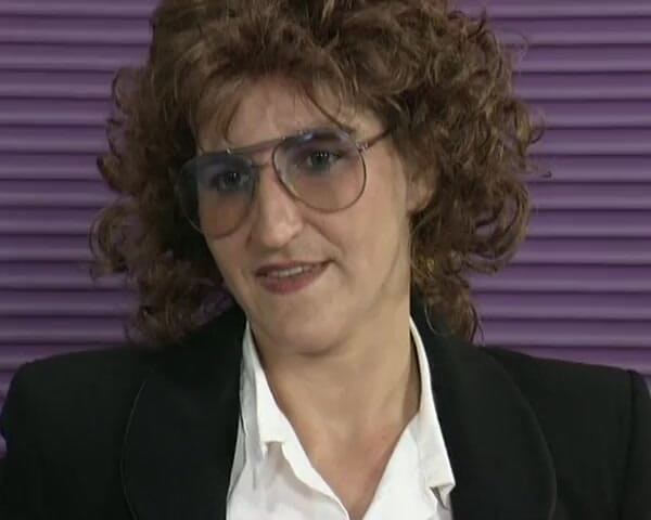 Deutsche Frauen: Matură germană în ciorapi are parte de o ejaculare facială după...