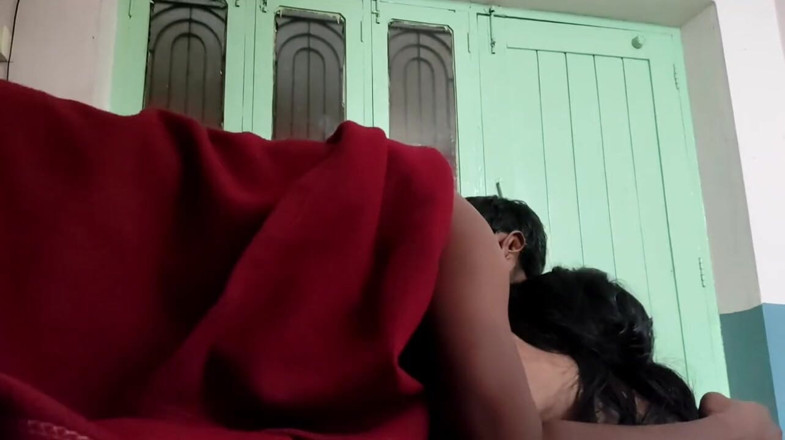 Hindiaudioadda1: Seks anal di balik selimut